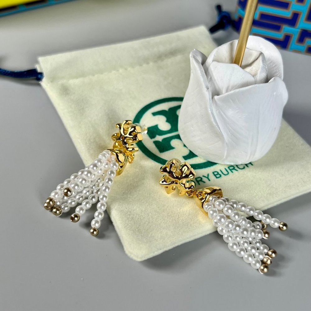 TORY BURCH Pearl Earrings - Picture 5 of 6